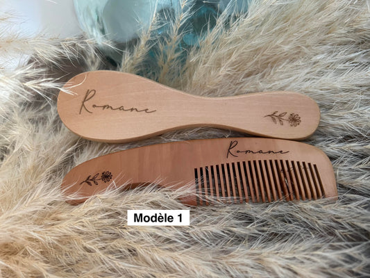 Brosse et peigne en bois