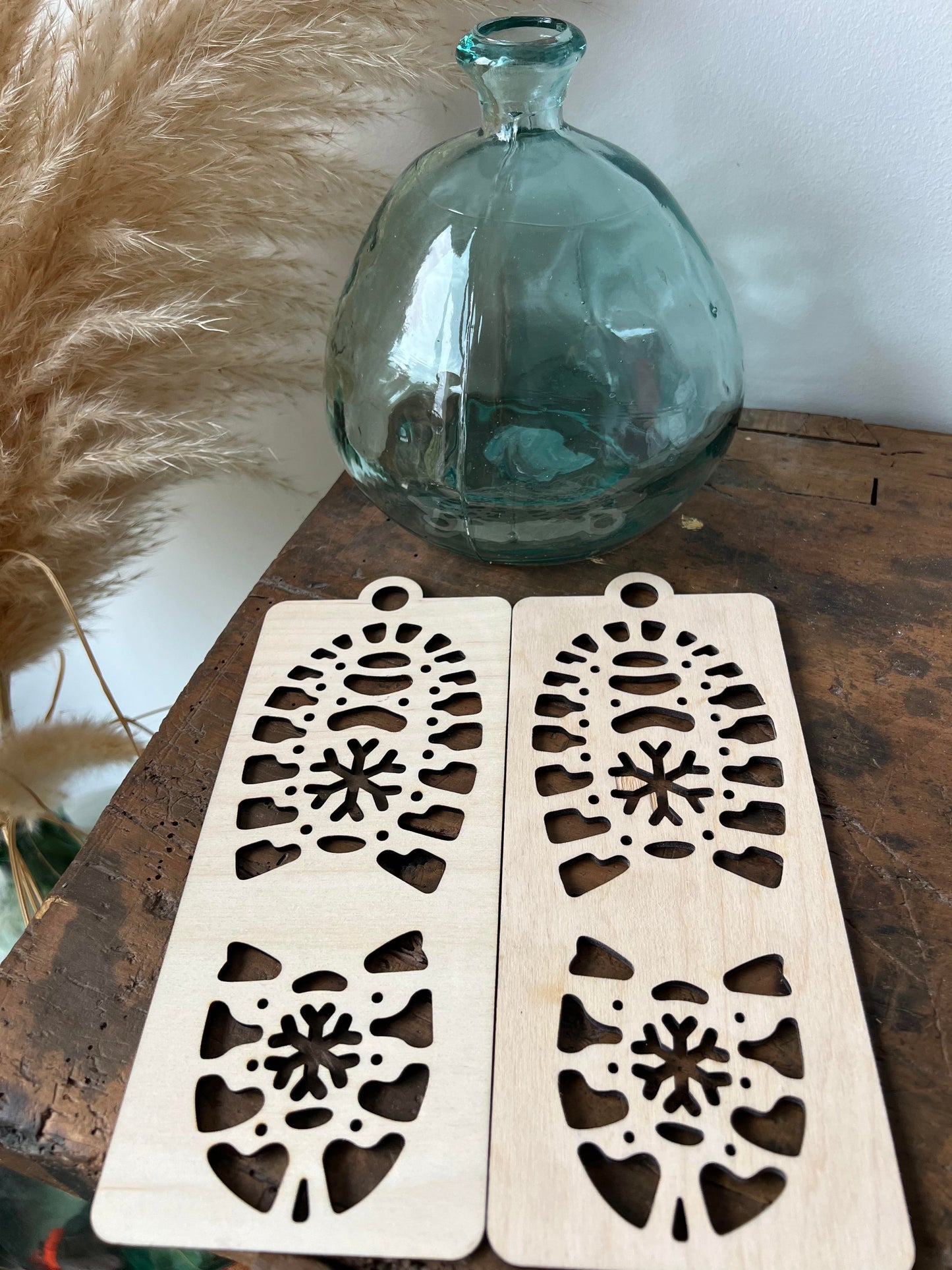 Pochoirs d'empreintes de pieds de Noël