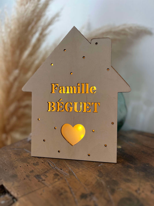 Maison de Noël lumineuse et personnalisée