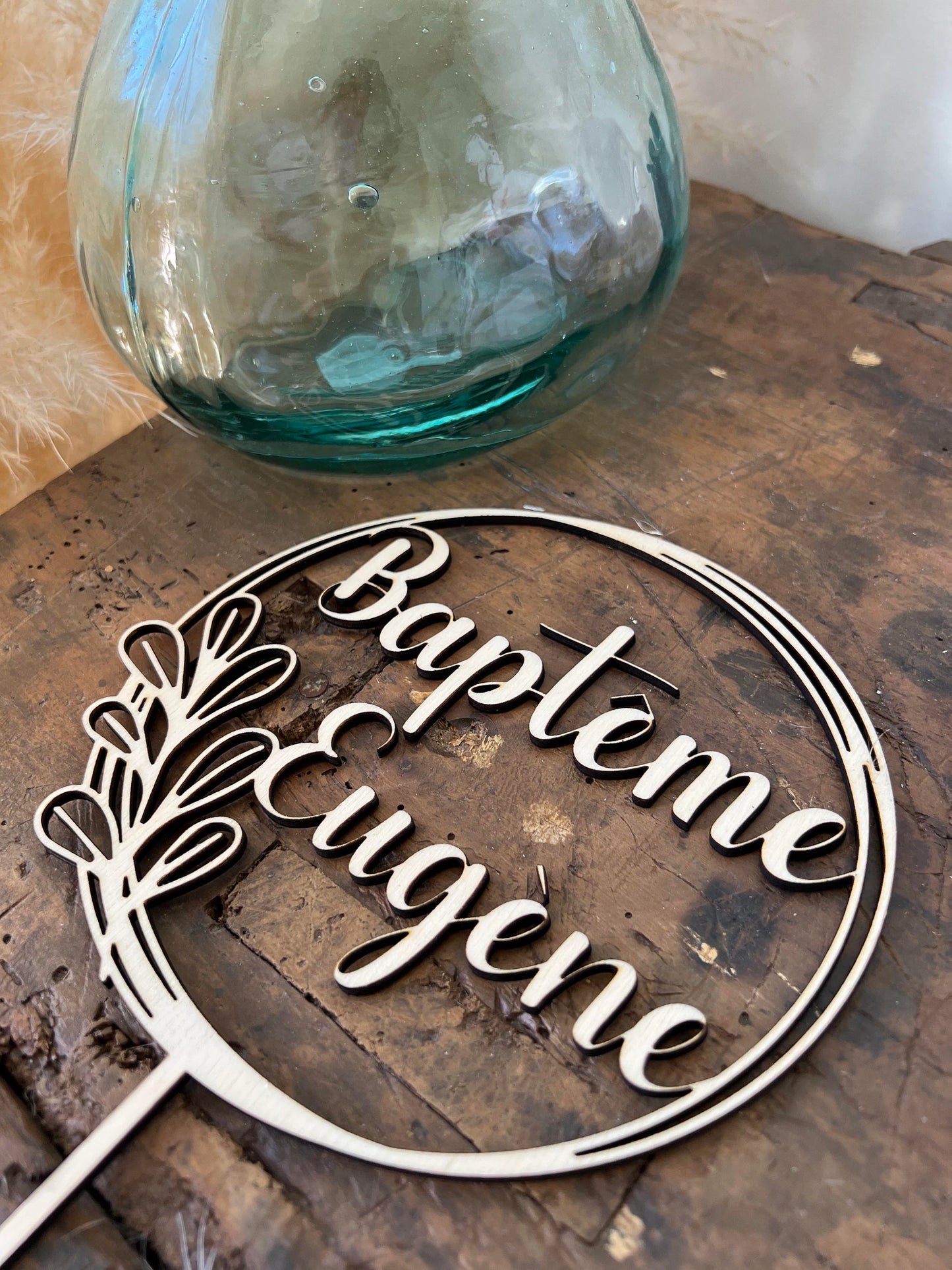 Cake topper